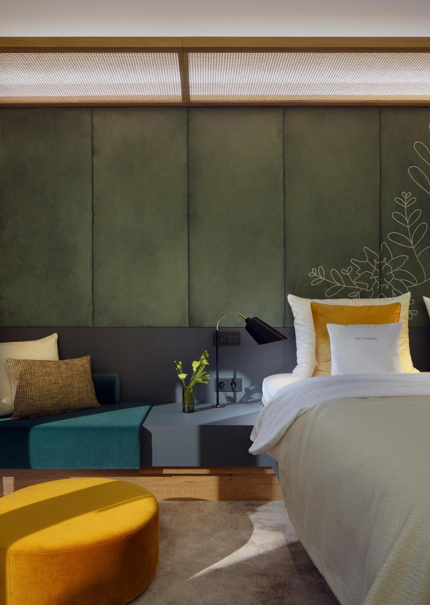 Das Tegernsee Bagian luar foto Deluxe Room